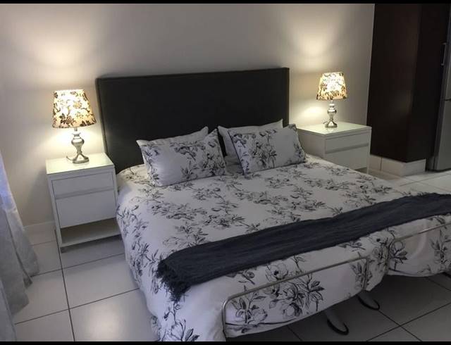 1 BEDROOM PROPERTY TO RENT IN FOURWAYS